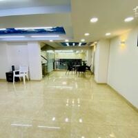 Cho thuê mặt bằng trệt + lửng Hưng Gia (125m2) - đẹp, sạch, giá 24tr/t