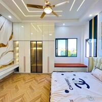 Nhà 2 lầu 5x18 đường D13 Hồng Loan giá 6 tỷ 300 triệu (Thương lượng)