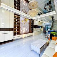 Nhà 2 lầu 5x18 đường D13 Hồng Loan giá 6 tỷ 300 triệu (Thương lượng)