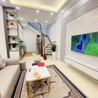 Bán nhà phố Phạm Văn Đồng - Bắc Từ Liêm, 35m2 5 tầng giá chỉ nhỉnh 6 tỷ
