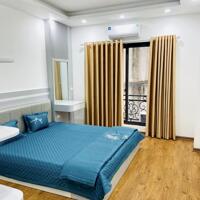 Bán nhà phố Phạm Văn Đồng - Bắc Từ Liêm, 35m2 5 tầng giá chỉ nhỉnh 6 tỷ