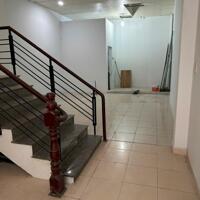Bán nhà 4 tầng mặt tiền Lý Thánh Tôn, Vạn Thạnh, Nha Trang.