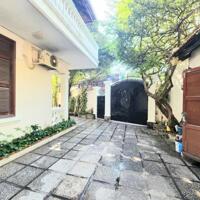  BIỆT THỰ HIẾM CÓ 3 MẶT THOÁNG - KHU VIP QUẬN 3 - ĐẲNG CẤP THƯỢNG LƯU - DÒNG TIỀN CAO 10.000$/THÁNG - CHỦ CẦN BÁN GẤP 