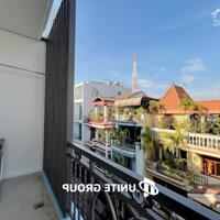 Cho Thuê Căn Hộ Ban Công, Máy Giặt Riêng ở Hoàng Văn Thụ quận Phú Nhuận