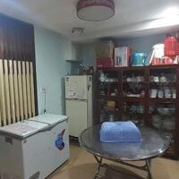 Bán biệt thự Quận 2 - 6 phòng ngủ - Đường ô tô tránh nhau
