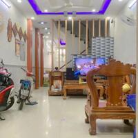 Chỉ 4.55 tỷ - nhà 3 tầng ở ngay - 60m2 - 4x15 - Hẻm xe hơi thông - Ngay Lê Văn Quới - Bình Tân