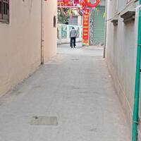 Cực hiếm   Đất trung tâm thị trấn Phùng - Đan Phượng, vị trí đẹp, dt hơn 40m lô góc