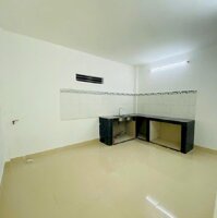 Ngã tư Bảy Hiền, 44m2, hẻm xe hơi, Nhỉnh 5 Tỷ