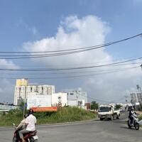 Bán Nhà 3 Tầng, Ô TÔ Ngủ Nhà , Cạnh Global City, Liên Phường, 5 Tỷ TL