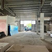 Cho thuê kho xưởng 330m² mặt tiền ngang 15m thuộc P. Hưng Lợi, Q. Ninh Kiều, TP. Cần Thơ, thuê 15 triệu/ tháng