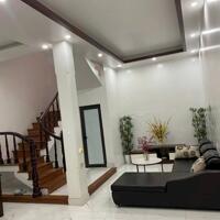 Cho thuê nhà Lạch Tray , gần Đại học Hàng Hải ,  gia đình ở ok
