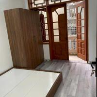 Cho thuê nhà Lạch Tray , gần Đại học Hàng Hải ,  gia đình ở ok
