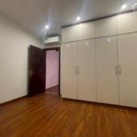 Nhà phân lô ngõ 61 Lạc Trung, ô tô tránh, 68m2 x 4T, MT 4.5m, giá 21.5 tỷ, 0985868893
