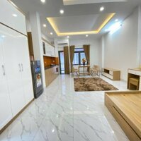 NHÀ ĐẸP Ở NGAY _ MỄ TRÌ THƯỢNG _ NAM TỪ LIÊM  DT: 39/50m2, 6 Tầng Thang Máy  MT: 4m, Giá: 11.9 Tỷ { có ra lộc )