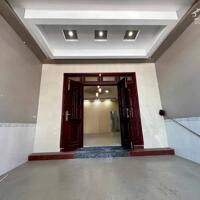 Cho thuê nhà lầu có nội thất trung tâm tp Phan Thiết 100m2. Giá 16tr/ tháng