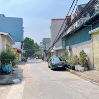 Cho thuê nhà 6 tầng Thạch Bàn, Long Biên. 30m/sàn. Ô tô đỗ trong nhà. Lh: 0984.373.362