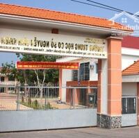 TÔI CHỦ BÁN 4s (20x40=819m2) góc 2MT, view sông sài gòn , trung tâm Thị Trấn,sát chợ GIÁ 550tr/sổ