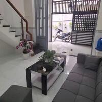Nhà mới rất đẹp 1 trệt 1 lầu 4mx14,5m có 3PN sân cổng rào tân thới hiệp 21 metro