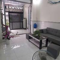 Nhà mới rất đẹp 1 trệt 1 lầu 4mx14,5m có 3PN sân cổng rào tân thới hiệp 21 metro
