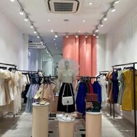 Cho thuê nhà mặt tiền 26 Nguyễn Trãi, Phường Thành, Quận 1. Trệt, 3 Lầu, DT 4x20 chỉ 130tr