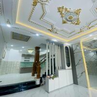 Bình Tân, Nhà 4 tâng 68m2, Ngang 5.5m, ô tô, giá rẻ