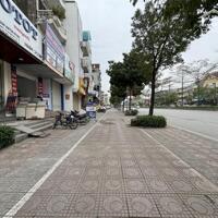 Chính chủ bán 147m2 nhà cấp 4 mặt phố Ngô Gia Tự. Hai mặt phố, phù hợp các lĩnh vực KD