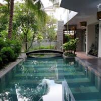 Cho thuê Villa tại Phú Mỹ Hưng có 5 phòng ngủ có hồ bơi