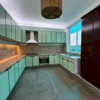 Cho thuê Villa tại Phú Mỹ Hưng có 5 phòng ngủ có hồ bơi