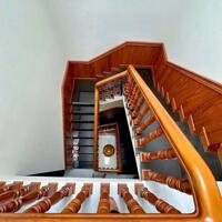 Chính Chủ bán gấp nhà Đường Hoàng Văn Thụ.Quận tân bình.giá chỉ 2tỷ/50M2.Sổ Hồng Riêng.BTCT