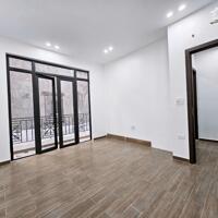 Bán nhà Thiên Lôi 50m2 x 4 tầng. 4PN, 3 Vs sau nhà mặt đường. dãy 7 căn còn 2