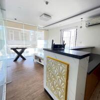 Phố Người Hàn - Bán Khách Sạn 7 Tầng Sát Biển Đường Dương Đình Nghệ Giá Chỉ 18.x tỷ