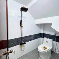 Nhà lầu 3 phòng ngủ xây mới - Kế bên Đài Truyền hình Cần Thơ