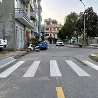 Cần bán gấp lô 76.25 đường nhánh Nguyễn Văn Linh kđt Vạn Phúc