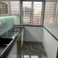 Bán chung cư F4 Trung Kính căn 83m 3PN nhà đẹp full đồ sẵn ở luôn