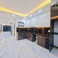 Nhà Đẹp Kinh Doanh Lĩnh Nam, Hoàng Mai 120m, 6 tầng, mt 5m, giá 24.5 tỷ.