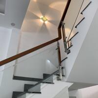 Chính chủ mình cần bán nhà 2 mê rưỡi 215/24 Hà Huy Tập
