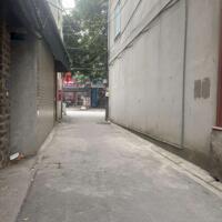 Bán đất Ngô Xuân Quảng, 2 mặt thoáng trước sau, DT 60m2 giá chỉ hơn 5 tỷ. LH: 0379.483.926