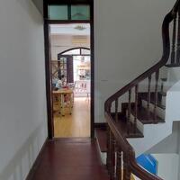Cần bán gấp nhà phân lô quân đội phố Phùng Chí Kiên 56m2, 4T, ngõ thông, ô tô vào nhà