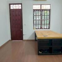 Cần bán gấp nhà phân lô quân đội phố Phùng Chí Kiên 56m2, 4T, ngõ thông, ô tô vào nhà