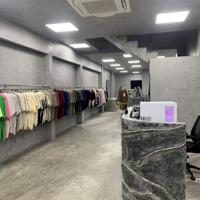 bán nhà 2 tầng đường Hồng Bàng , khu phố Tây gần Biển Nha Trang giá rẻ LH 0788.558.552