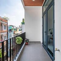 Căn hộ Studio ban công Full nội thất máy giặt riêng gần ĐH Bách Khoa Khoa