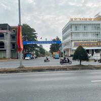 Nền đẹp ngang trường tiểu học Trần Hoàng Na - KDC Văn Hóa Tây Đô