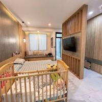 Cho thuê nhà đẹp 3 tầng 4 phòng MT đường 7.5m khu Nam Việt Á, nội thất cao cấp