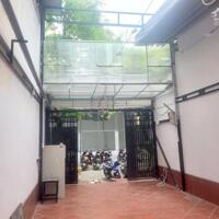Cho thuê nhà nguyên căn Đặng Thùy Trâm,P.13, 4x20m,1 lửng 28m2, 18tr