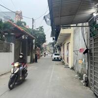 **Bán nhà trọ 2 tầng, dòng tiền 10 triệu/tháng, ngay Chợ Đoài, gần KCN Tiên Sơn & VSIP!**