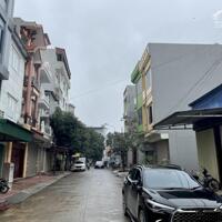BÁN LÔ ĐẤT CỰC ĐẸP KINH DOANH, CHO THUÊ, Ở ĐỀU LÝ TƯỞNG CHỈ 4TỶ, SẴN NHÀ CẤP 4 ĐANG CHO THUÊ