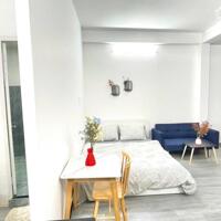 CĂN HỘ 1 PHÒNG NGỦ FULL NỘI THẤT THOÁNG MÁT
