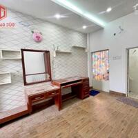 Bán nhà 1 trệt 1 lầu trung tâm Biên Hoà, P. Quang Vinh, đường oto chỉ 2 tỷ550