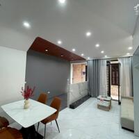 BÁN GẤP NHÀ PHỐ TẢN ĐÀ VÀI BƯỚC RA CHỢ , 10M RA ĐƯỜNG Ô TÔ . NGÕ THÔNG