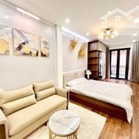 Bán nhà Phố 8-3. 50m2. 5T MT 3.6m giá 8,75 tỷ Hai Bà Trưng. 0947913839.